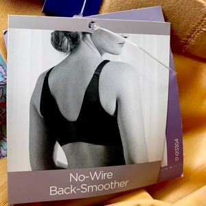 Catherine’s No Wire Back Smoother Bra